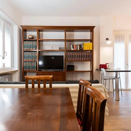 Three Balconies Apartment